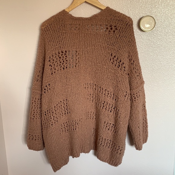 Free People Oversized Cable Sweater - Picture 4 of 4
